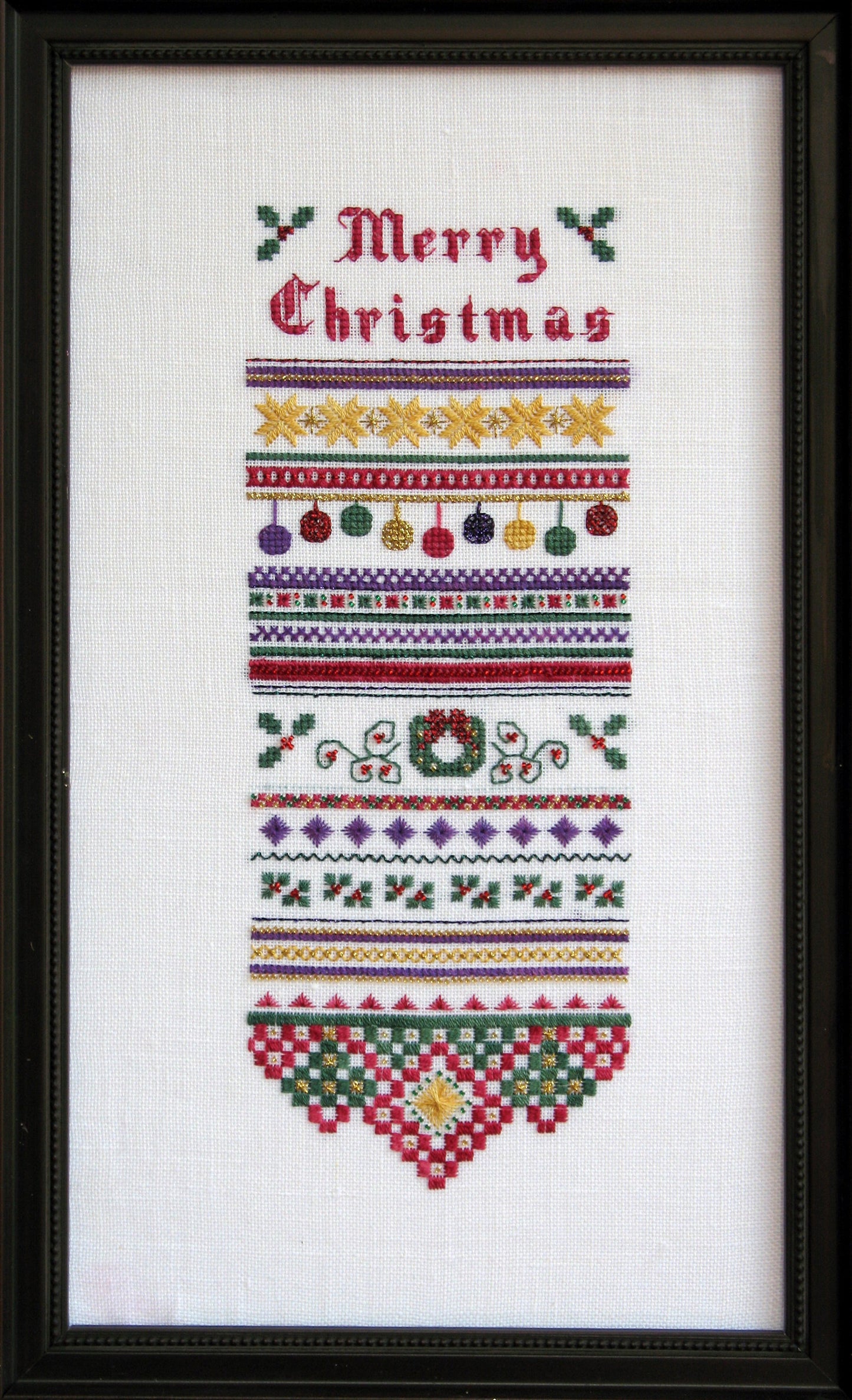 Christmas Holly Sampler